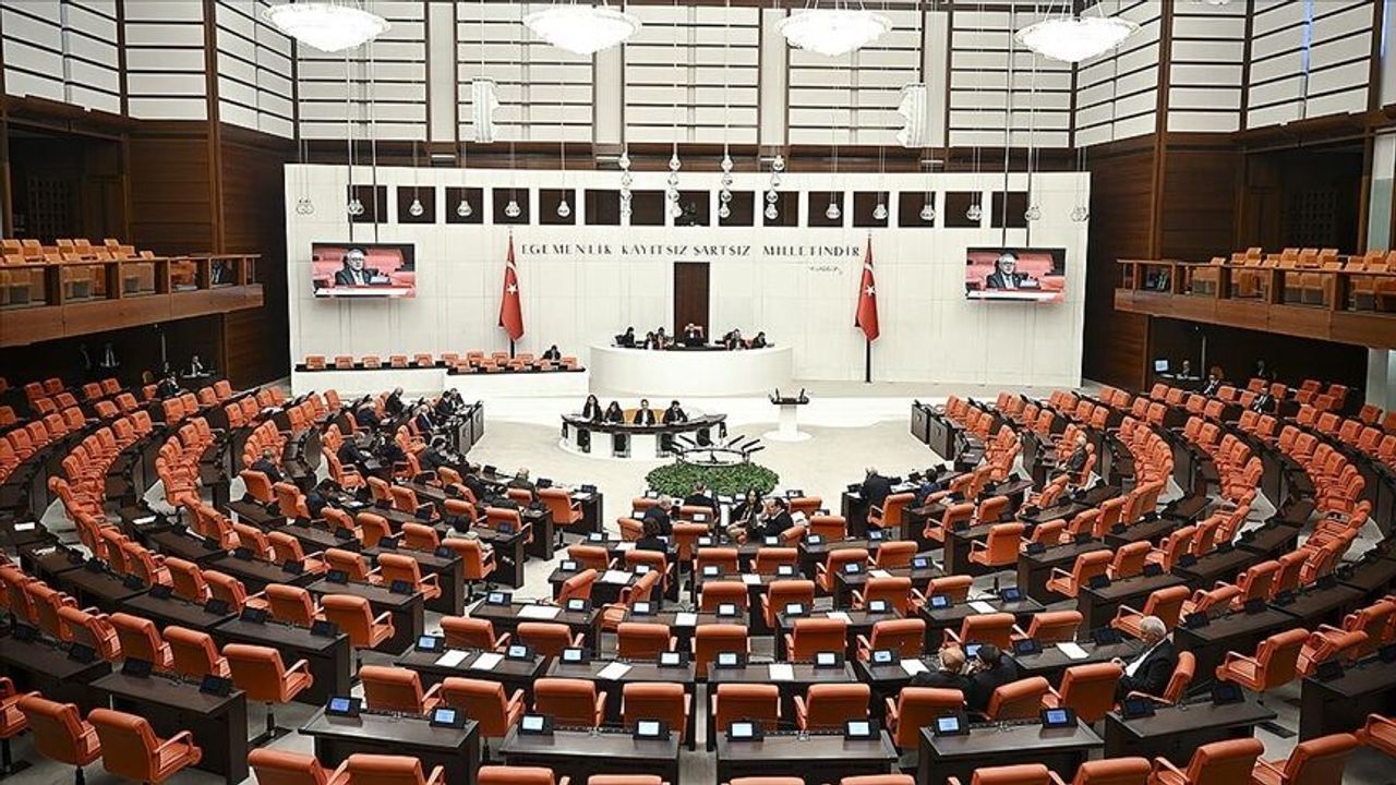 TSK ile ilgili düzenlemeleri de içeren kanun teklifi mecliste!