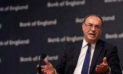 Bailey: İngiltere Merkez Bankası faiz artırımı için acele etmeyecek