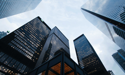 Sıkı finansman koşulları şirketler üzerindeki baskıyı artırdı