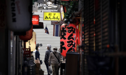 Japonya ekonomisi beklentileri aşarak yüzde 2,1 büyüdü