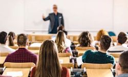 Ana harcama gruplarında lider yüzde 50,06 ile eğitim oldu