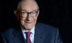 Eski Fed Başkanı Greenspan hayatını kaybetti