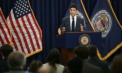 Fed Başkanı Warsh: Yapay zeka enflasyonist olmayabilir