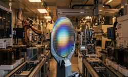 Intel 15 Yılın Rekorunu Kırdı: Çip Korkusu Bitti mi?