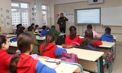 Yeni talimata göre öğrencilerin kişisel verileri sosyal medyada paylaşılamayacak