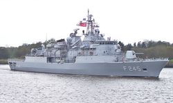 TCG Oruçreis, New York Limanı'na demir attı!