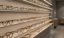 Ray-Ban, Oakley ve Prada Gözlükleri Aynı Şirketten