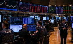 New York Borsası Jeopolitik Gündemle Karışık Açıldı
