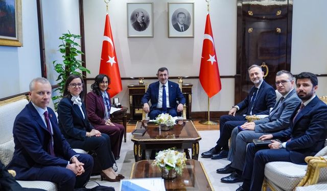 Cevdet Yılmaz, Kanada Dışişleri Bakanı'nı Cumhurbaşkanlığı Külliyesi'nde kabul etti