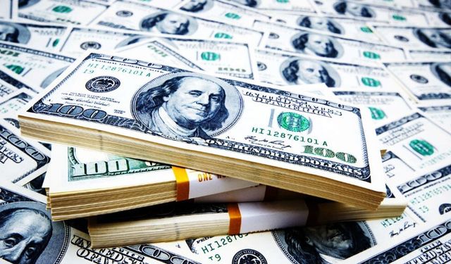 Dolar/TL güne yükselişle 44,20 seviyesinde başladı
