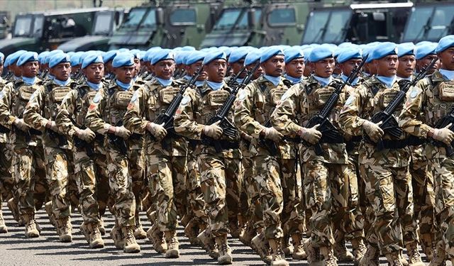 Endonezya, Gazze'ye asker konuşlandırma planını erteledi!