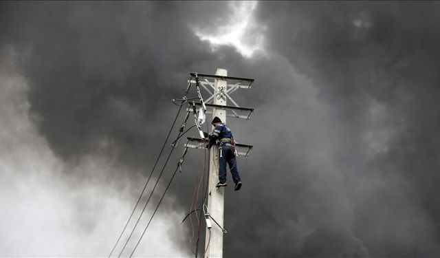 ABD-İsrail'in saldırılarında İran'daki elektrik şebekeleri vuruldu