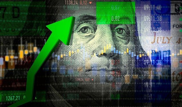 'Faiz belirsizliği doları güçlendiriyor'