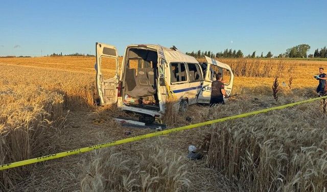 Silivri'de devrilen minibüsteki 2 kişi hayatını kaybetti, 10 kişi yaralandı!