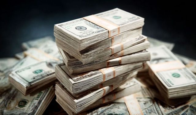 Yılın İlk Yarısında Dış Ticaret Açığı Yüzde 7,4 Artışla 53 Milyar Doları Buldu