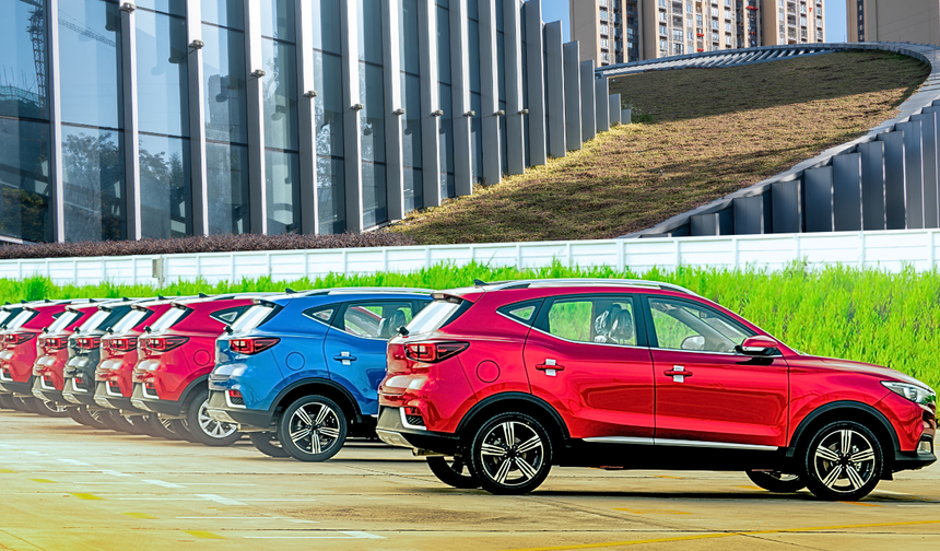 Şubat'ta Satılık Otomobil Fiyatları Yükseldi, Reel Değer Düştü