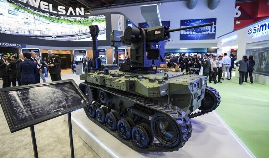 Yeni insansız kara aracı "BARKAN 3" vitrine çıktı