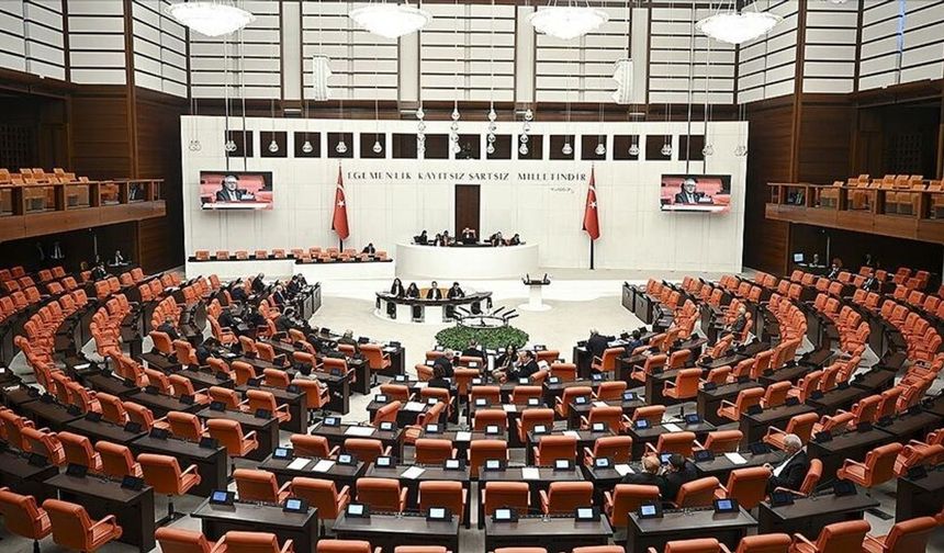TSK ile ilgili düzenlemeleri de içeren kanun teklifi mecliste!