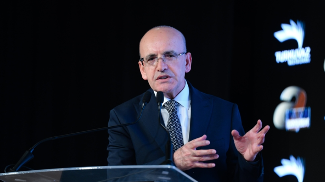 Şimşek: 'Bölgeler arasında tercih yapmak zorunda değiliz'