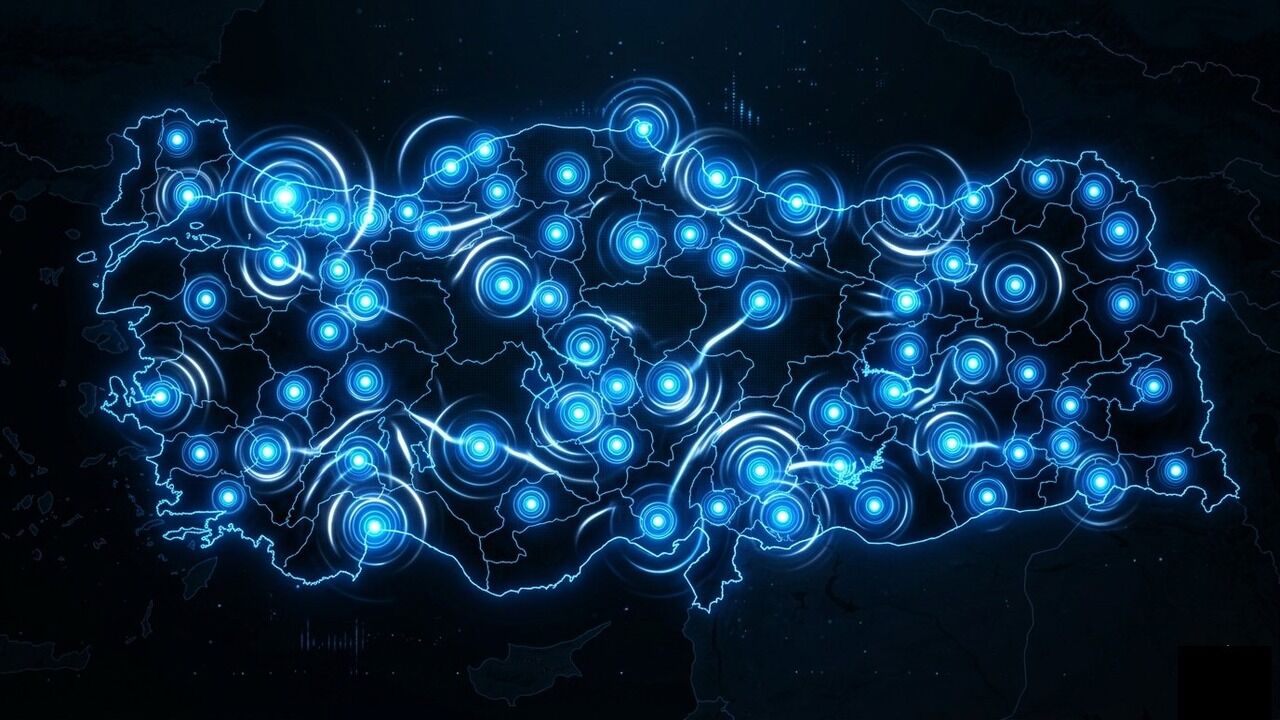 Türkiye'de 5G Başladı — Ama Henüz Telefonunu Yenileme