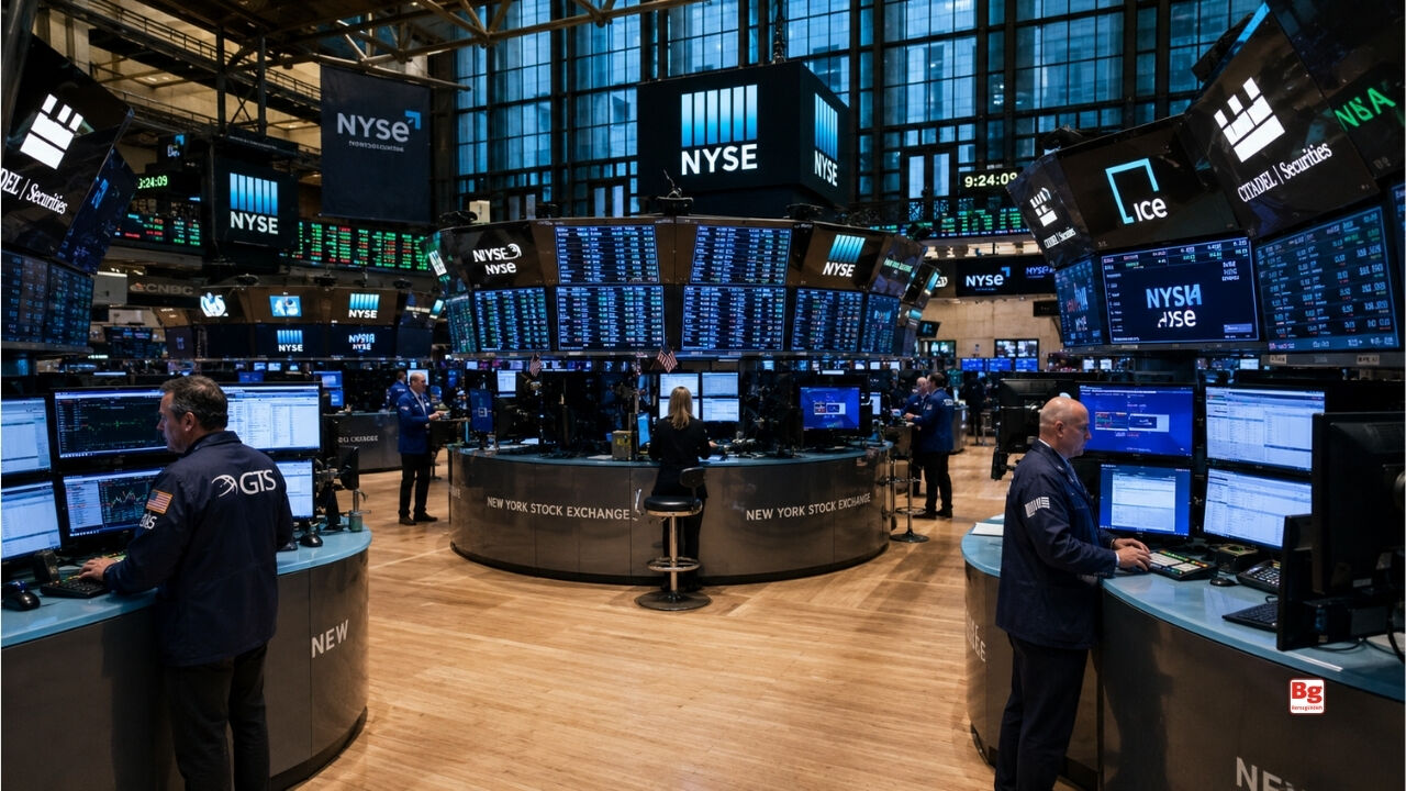 New York borsası karışık seyirle açıldı