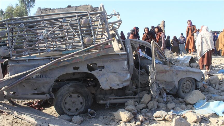 Afganistan, Pakistan ile olan saldırılarda 52 kişinin hayatını kaybettiğini duyurdu